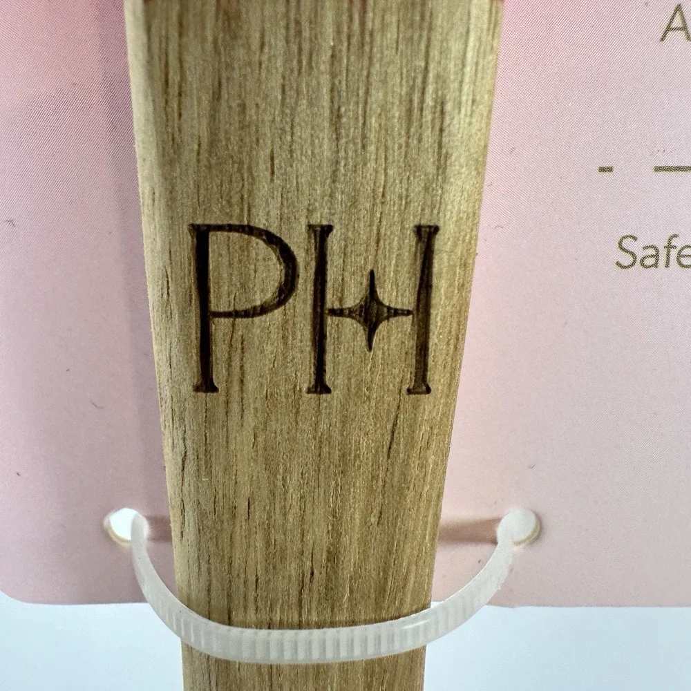 Paris Hilton 2 Pc Acacia Wood Tool Set Pink Spoon Turner Kitchen Utensils